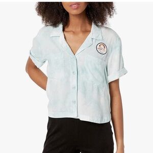 NWT - Volcom Women's Outer Banks X Netflix OBX Sarah Short Sleeve Woven Shirt